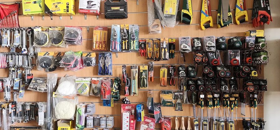 Tools and hardware
